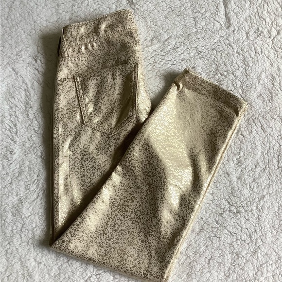 TIME AND TRU MID RISE WOMEN’S SLIM FIT PANTS - GOLD - SIZE 4 - Picture 3 of 5